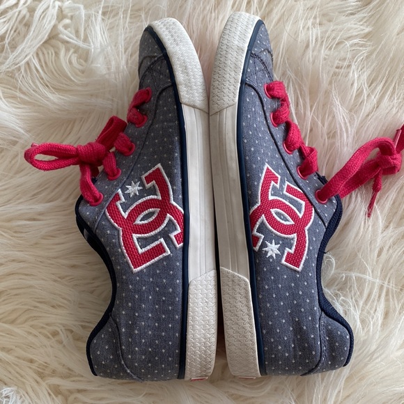DC skateboard  shoes - Picture 7 of 12